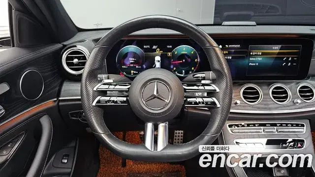 Mercedes-Benz E-Class 2021 — Фото 13/20