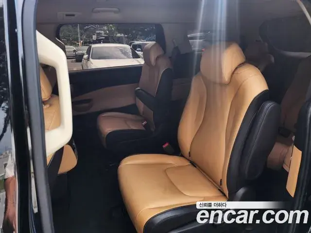 Kia Carnival 2023 — Photo 20/20