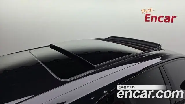Porsche Cayenne 2021 — Photo 19/20