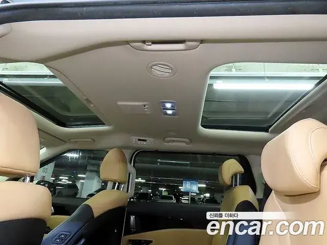 Kia Carnival 2021 — Фото 14/20