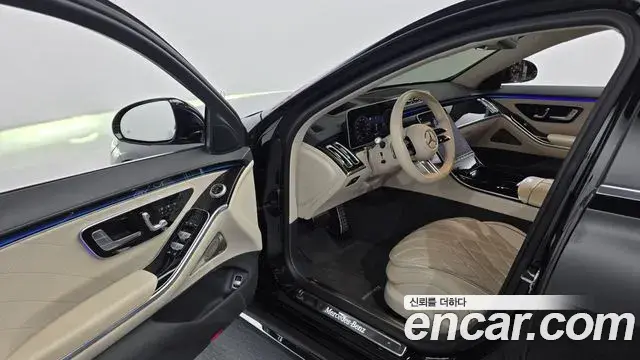Mercedes-Benz S-Class 2021 — Photo 10/20