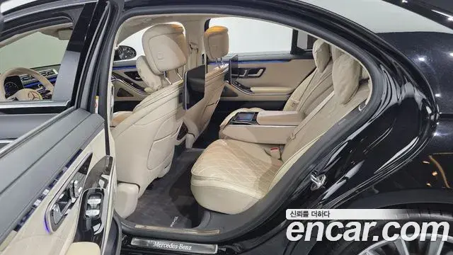 Mercedes-Benz S-Class 2021 — Photo 11/20