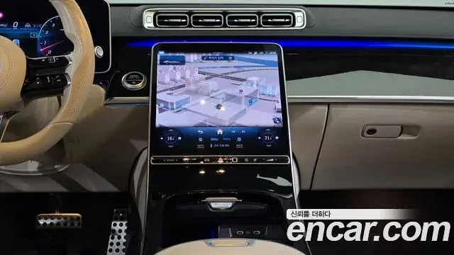 Mercedes-Benz S-Class 2021 — Photo 13/20