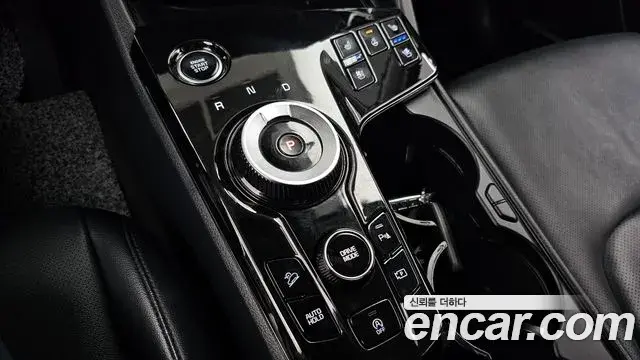 Kia Sportage 2021 — Фото 9/20