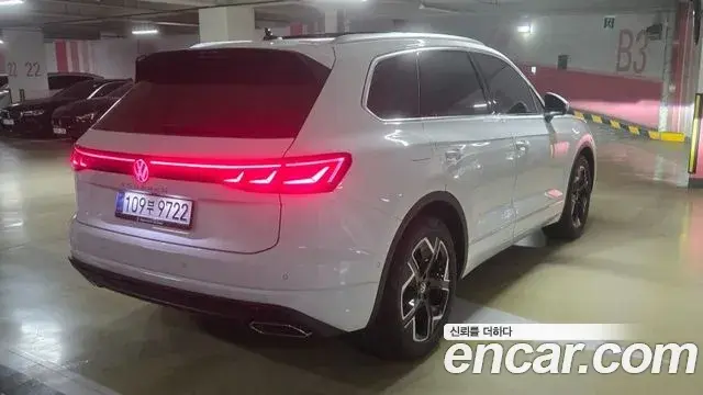 Volkswagen Touareg 2026 — Photo 14/19