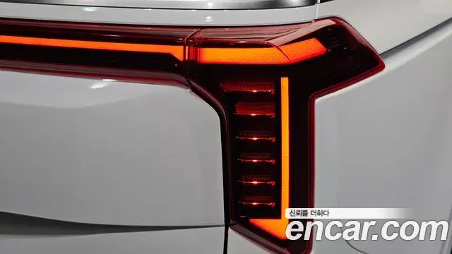 Kia Carnival 2025 — ფოტო 27/37