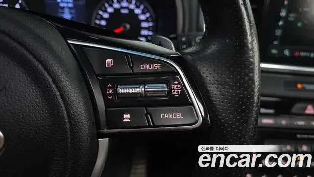 Kia Sportage The Bold 2019 — Фото 18/20
