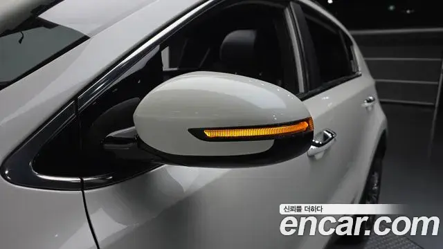 Kia Sportage The Bold 2019 — Şəkil 18/33