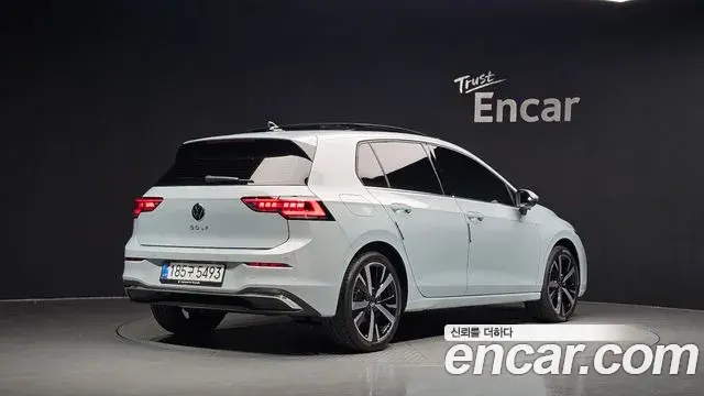 Volkswagen Golf 2026 — ფოტო 11/38