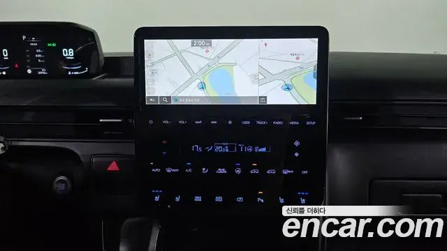 Hyundai Staria 2025 — Фото 20/20