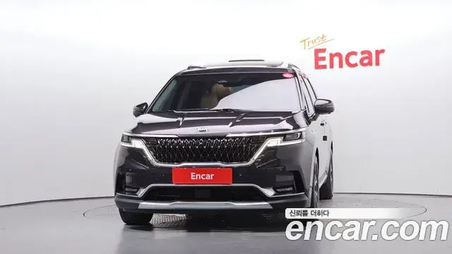 Kia Carnival 2021 — Фото 3/20