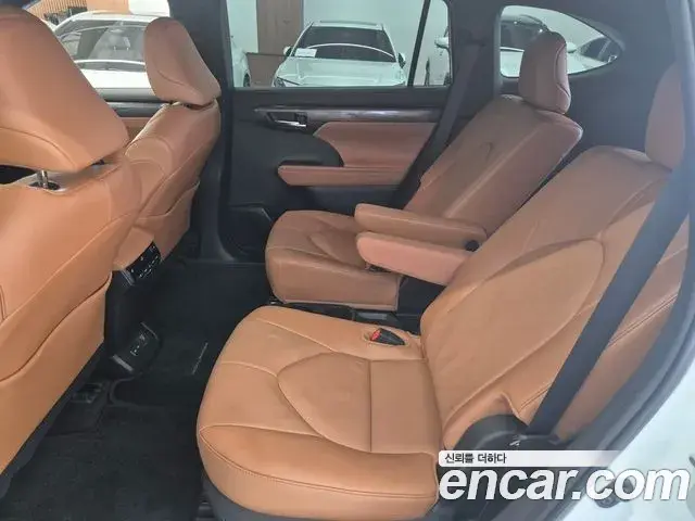 Toyota Highlander 2025 — Photo 20/20