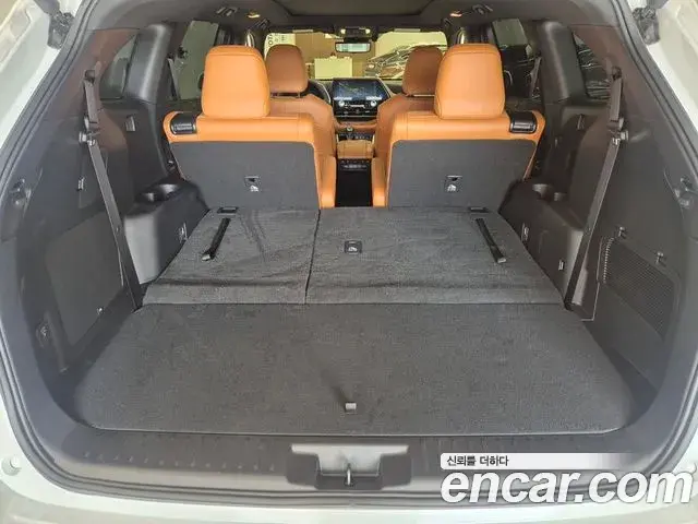 Toyota Highlander 2025 — Photo 10/20