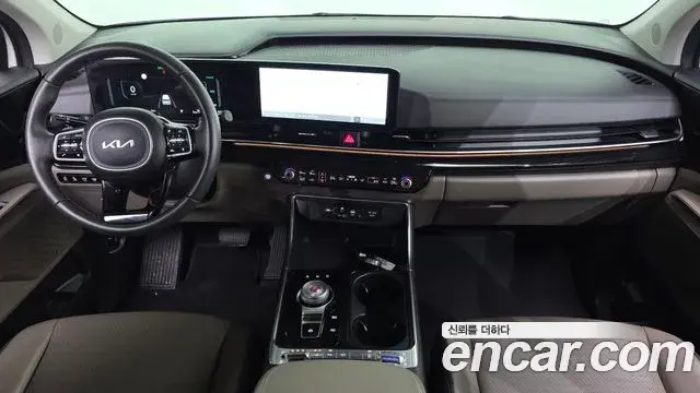 Kia Carnival 2024 — Photo 7/20