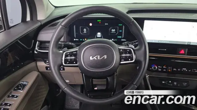 Kia Carnival 2024 — Photo 13/20