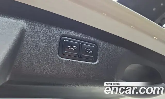 Kia Carnival 2024 — Photo 17/20