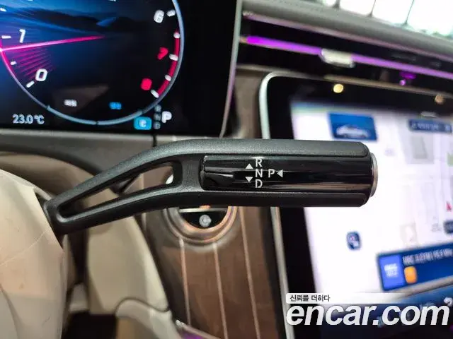 Mercedes-Benz E-Class 2026 — Photo 7/20