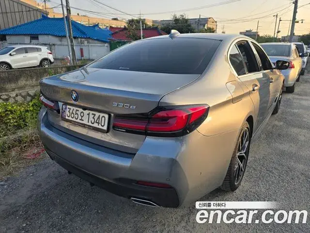 BMW 5 Series 2022 — Photo 3/19
