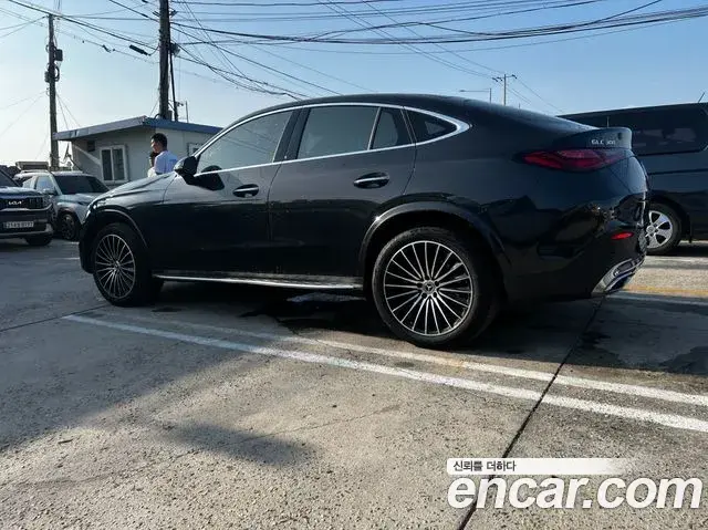 Mercedes-Benz GLC-Class 2024 — Photo 7/20
