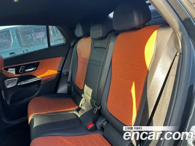 Mercedes-Benz GLC-Class 2024 — Photo 19/20