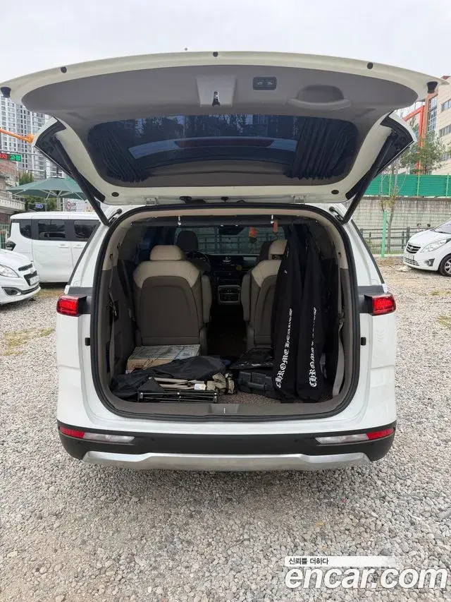 Kia Carnival 2021 — Photo 3/20