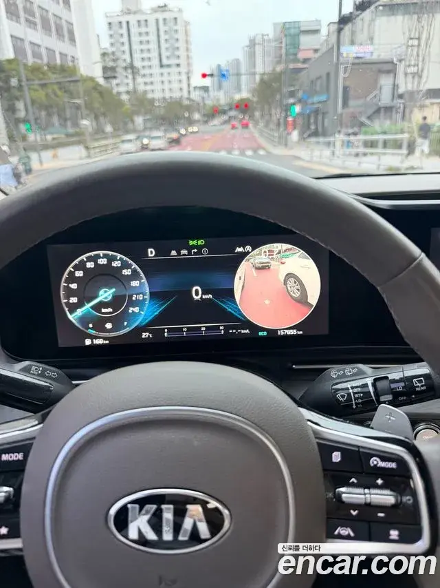 Kia Carnival 2021 — Photo 12/20