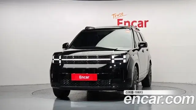 Hyundai Santa Fe 2025 — Photo 2/20