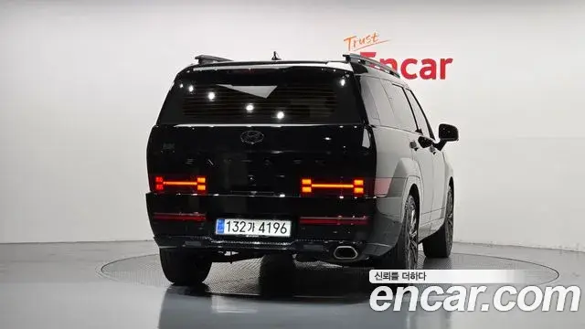 Hyundai Santa Fe 2025 — Photo 3/20