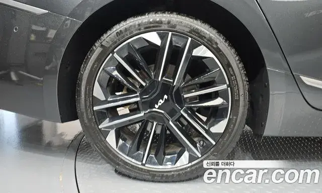 Kia K8 2025 — Şəkil 5/32