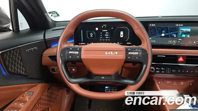 Kia K8 2025 — Şəkil 27/32
