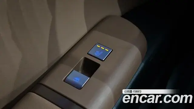 Hyundai Grandeur 2023 — Photo 19/20