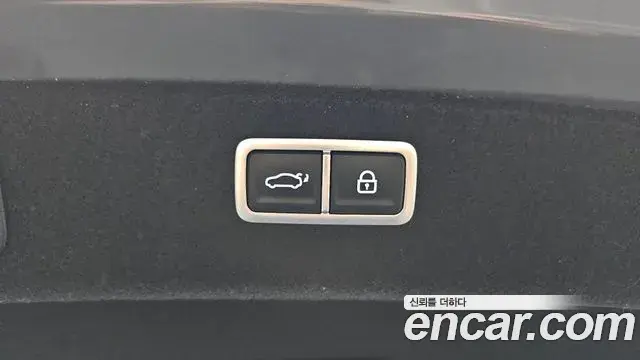 Genesis Electrified G80 2022 — Photo 20/20