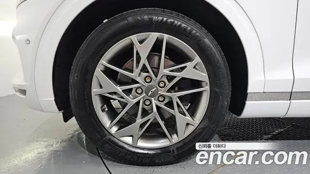 Genesis GV70 2021 — Photo 5/20