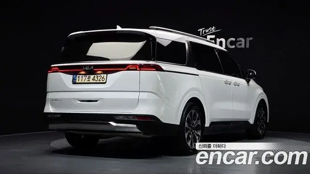 Kia Carnival 2022 — Şəkil 2/20