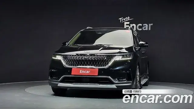 Kia Carnival 2020 — Фото 3/20