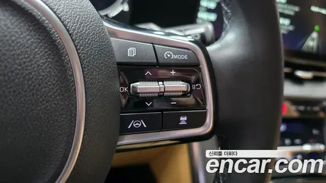 Kia Carnival 2020 — Фото 16/20