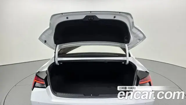 Hyundai Avante 2020 — ფოტო 20/20