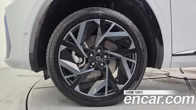 Renault Samsung Grand Koleos 2025 — Photo 11/30