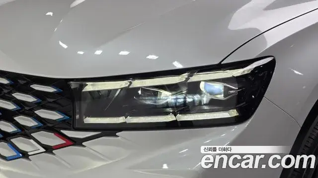 Renault Samsung Grand Koleos 2025 — Photo 20/30