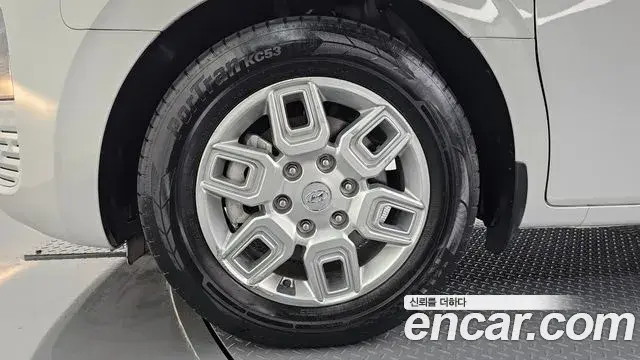 Hyundai Staria 2022 — Şəkil 5/20