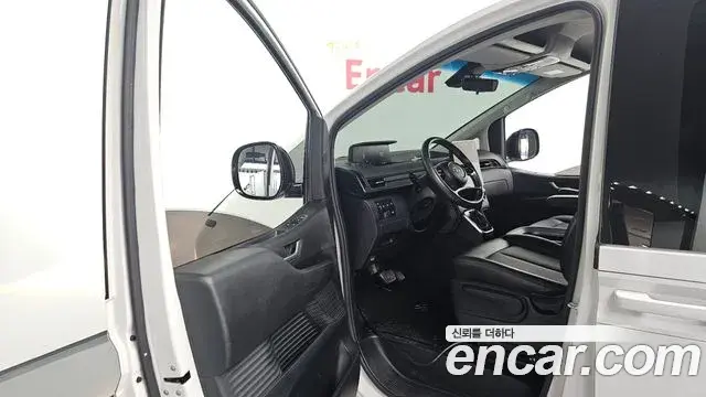 Hyundai Staria 2022 — Şəkil 10/20