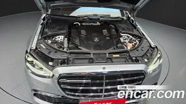 Mercedes-Benz S-Class 2021 — Фото 6/20
