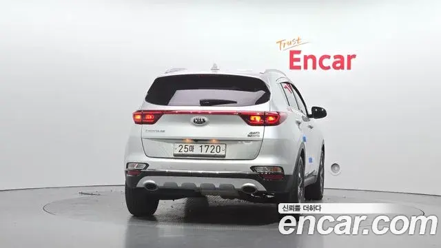 Kia Sportage The Bold 2019 — Фото 4/20