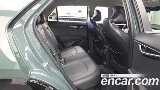 Kia Niro 2022 — Фото 12/20