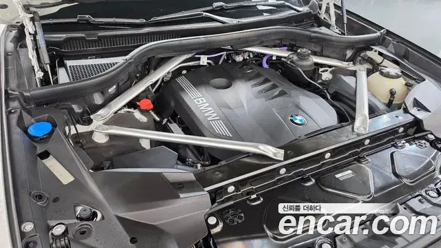 BMW X7 2024 — Photo 6/20