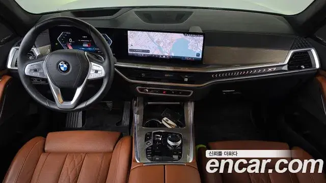 BMW X7 2024 — Photo 7/20