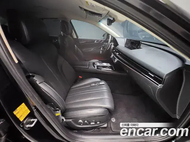 Genesis Electrified G80 2021 — Photo 8/20