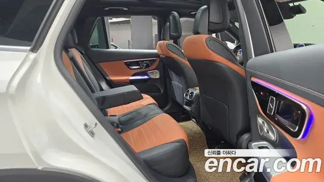 Mercedes-Benz GLC-Class 2025 — Photo 11/20