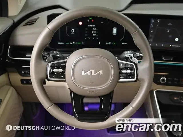 Kia Carnival 2024 — Фото 13/20