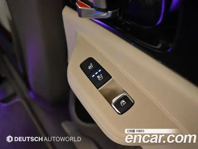 Kia Carnival 2024 — Фото 16/20